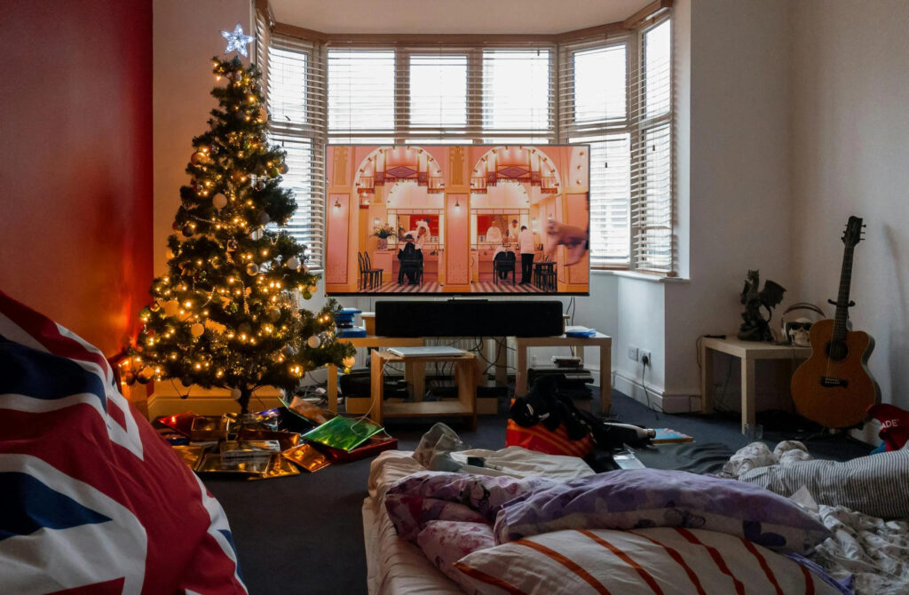 living room bay windows